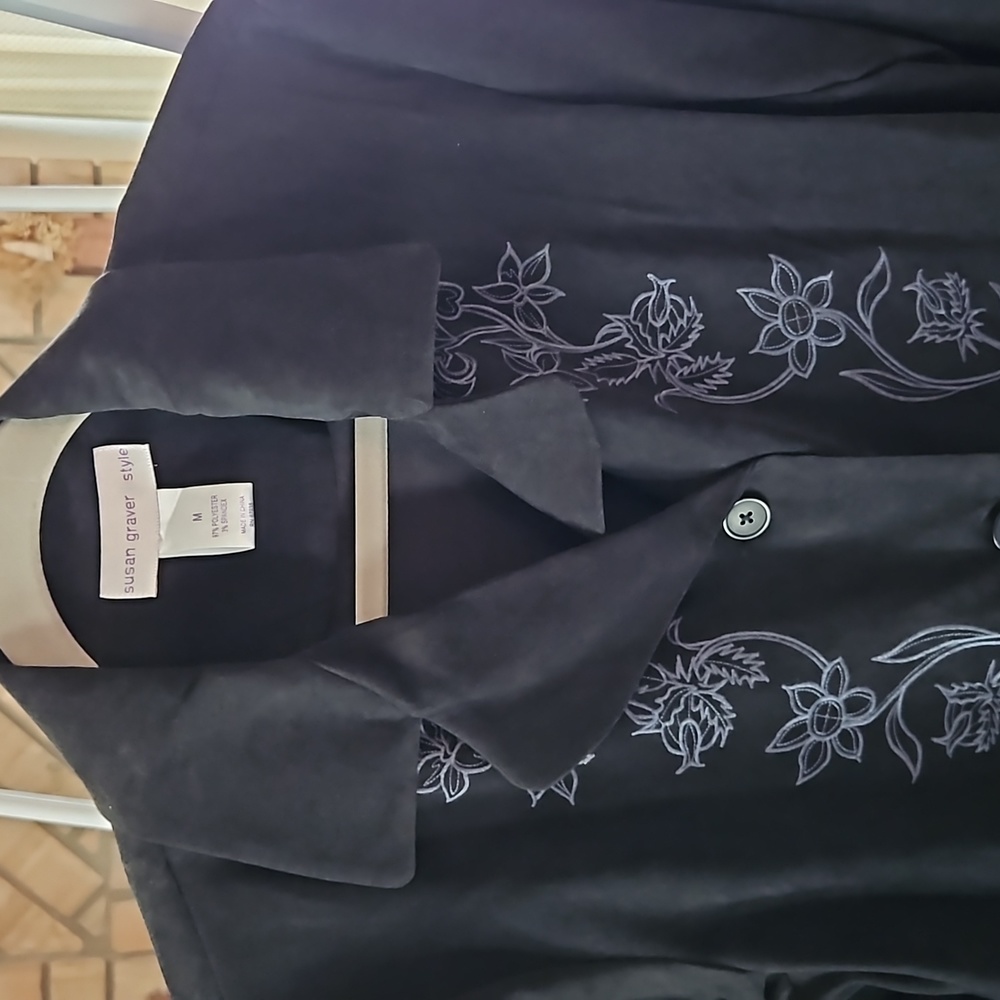 Ladies Duster - Picture 2 of 3